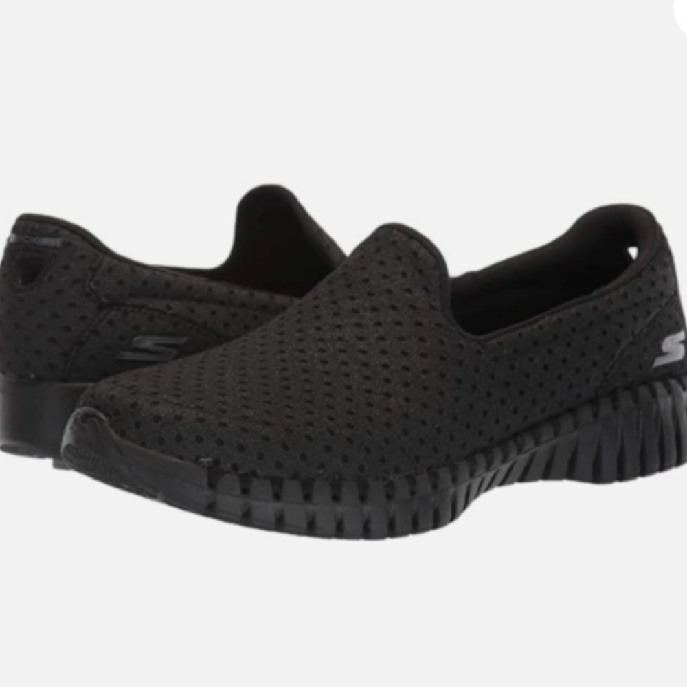 SKECHERS "Go Walk" Black Shimmer Slip-on Sneakers (size 11) EXCELLENT